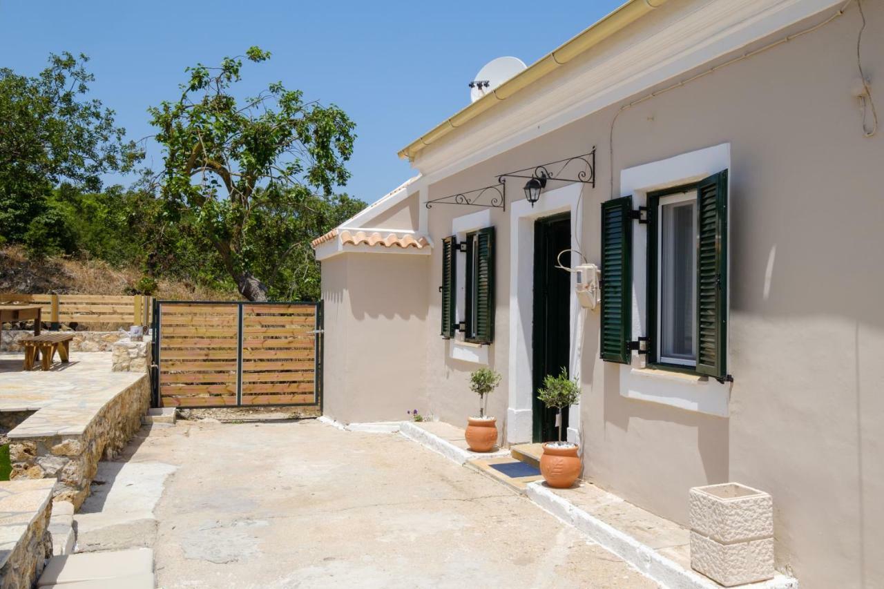 Koukoutsa House With Swimming Pool Corfu Sokraki Vila Sokrákion Exterior foto